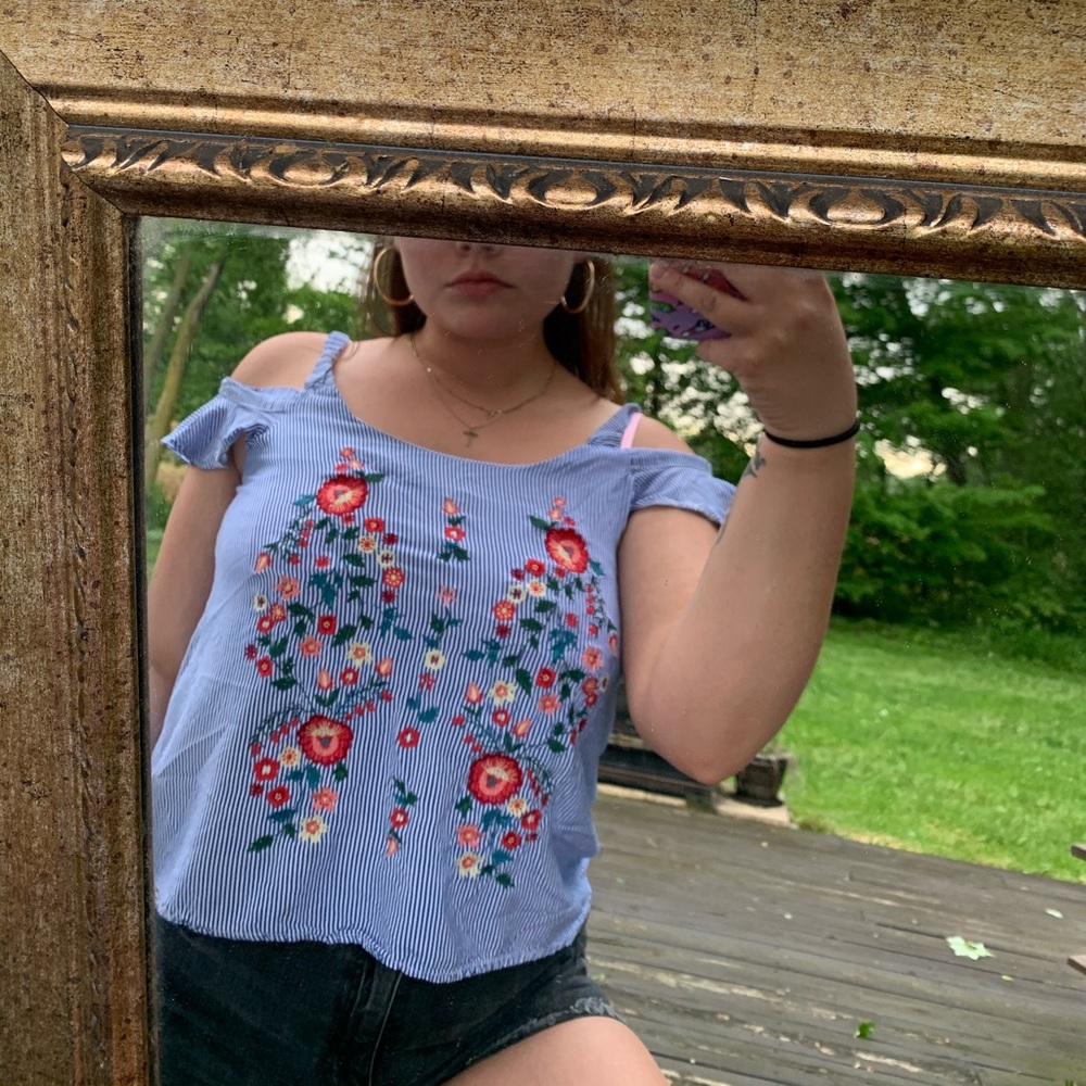 Rue 21 shirt